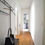 Gorgous Apartment At The Foot Of Montmartre Hill
